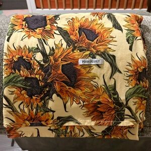 Posh peanut Arev sunflower blanket